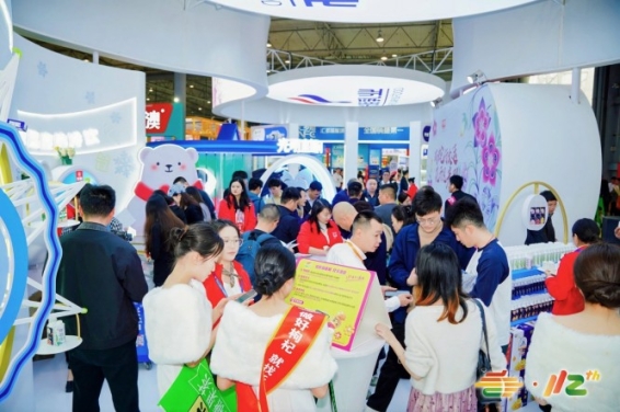 低度潮饮及啤酒企业2026南京秋糖展会现场*对接意向经销商与采购商实战案例